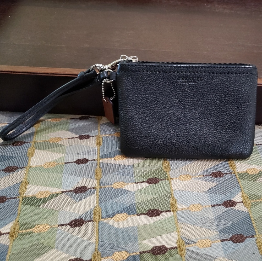 Coach Wristlet F51763